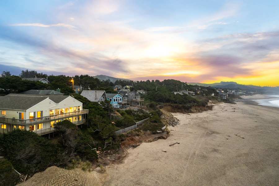 Azul Jewel, Oceanfront Whale Views & Game Rooms